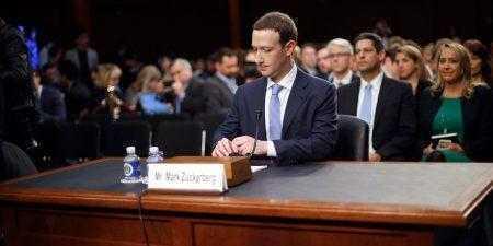 Марк Цукерберг закончил давать показания в Конгрессе США и рассказал, что его личные данные тоже крали