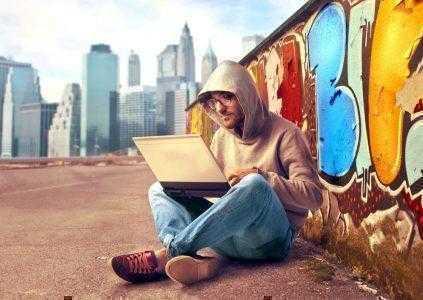 Freelancehunt: Как блокировка российских сайтов и соцсетей отразилась на украинских фрилансерах