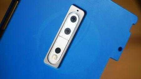 Смартфон Nokia 9 запечатлен на живых фото; опубликованы снимки, сделанные его сдвоенной основной камерой
