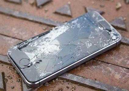 Apple позволит сторонним сервисным центрам использовать своё секретное оборудование для ремонта iPhone