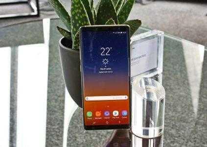 Экран смартфона Samsung Galaxy Note8 оказался лучшим из всех протестированных ресурсом DisplayMate