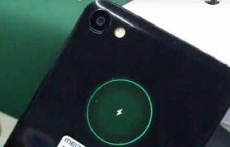 Утечка: Смартфон Meizu X2 получит второй экран на задней панели (но он будет круглый, а не прямоугольный, как у Meizu Pro 7)