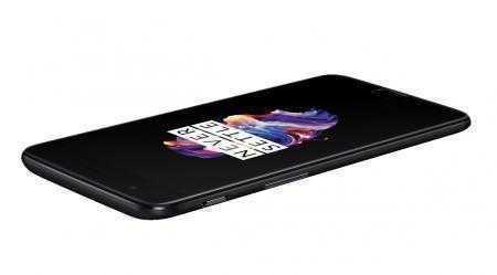 OnePlus 5 возглавил рейтинг самых производительных смартфонов AnTuTu
