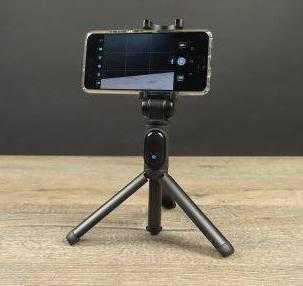 Обзор Xiaomi Bracket Self-timer: для отпуска и не только