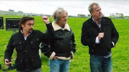 Ведущие The Grand Tour показали, как они проводили собеседования на роль нового пилота-испытателя вместо уволенного “Американца” [видео]
