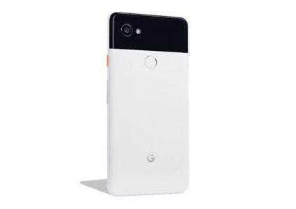 Зарядка Pixel 2 XL осуществляется медленнее, так как передаётся лишь 10,5 Вт энергии вместо 18 Вт