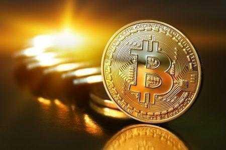 Стоимость Bitcoin установила очередной рекорд, преодолев рубеж в $12 тыс.