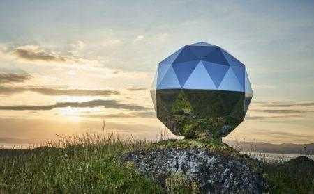 «Звезда человечества» погасла: критикуемый астрономами арт-спутник Rocket Lab преждевременно сошел с орбиты